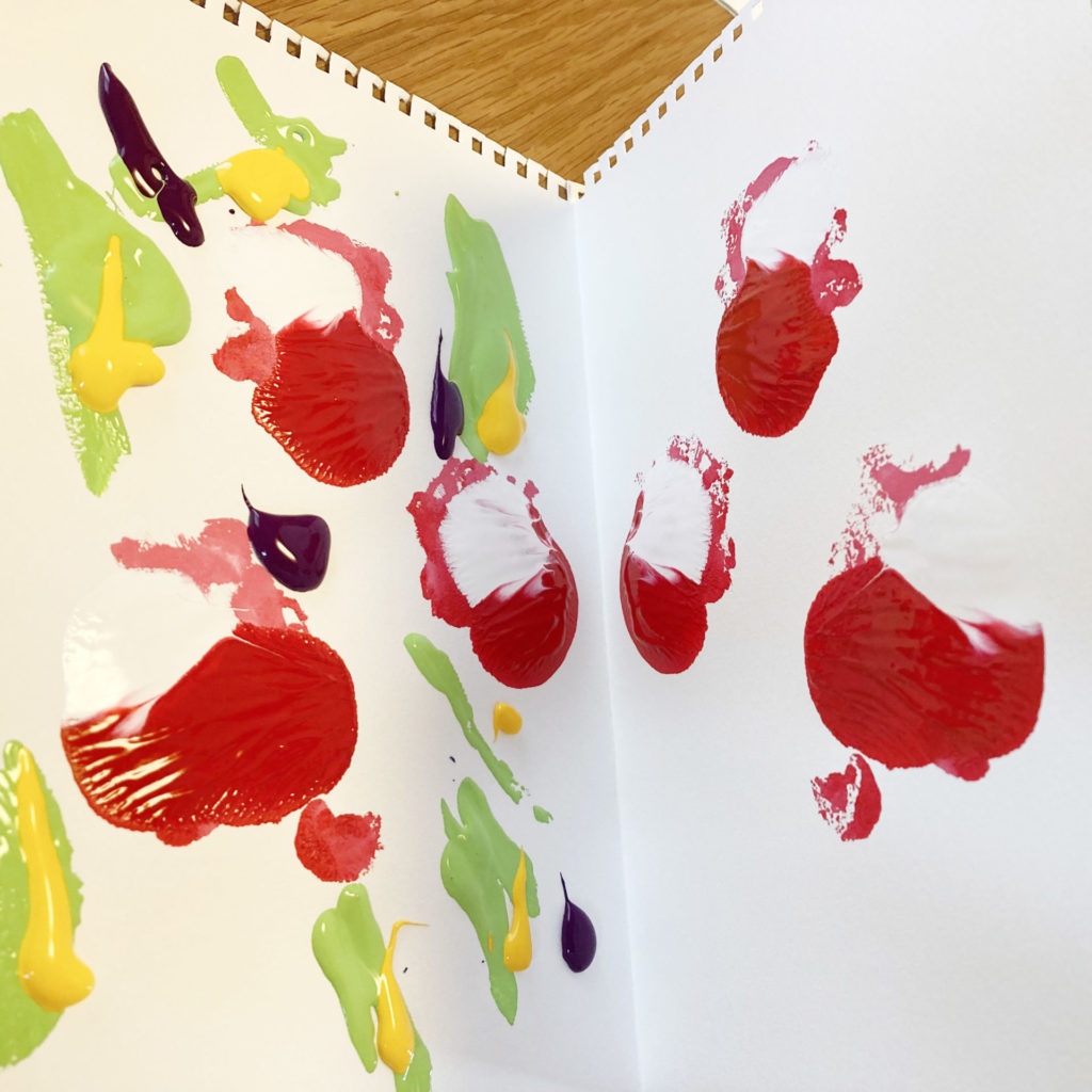 放課後の図工教室20231010の画像を紹介しています