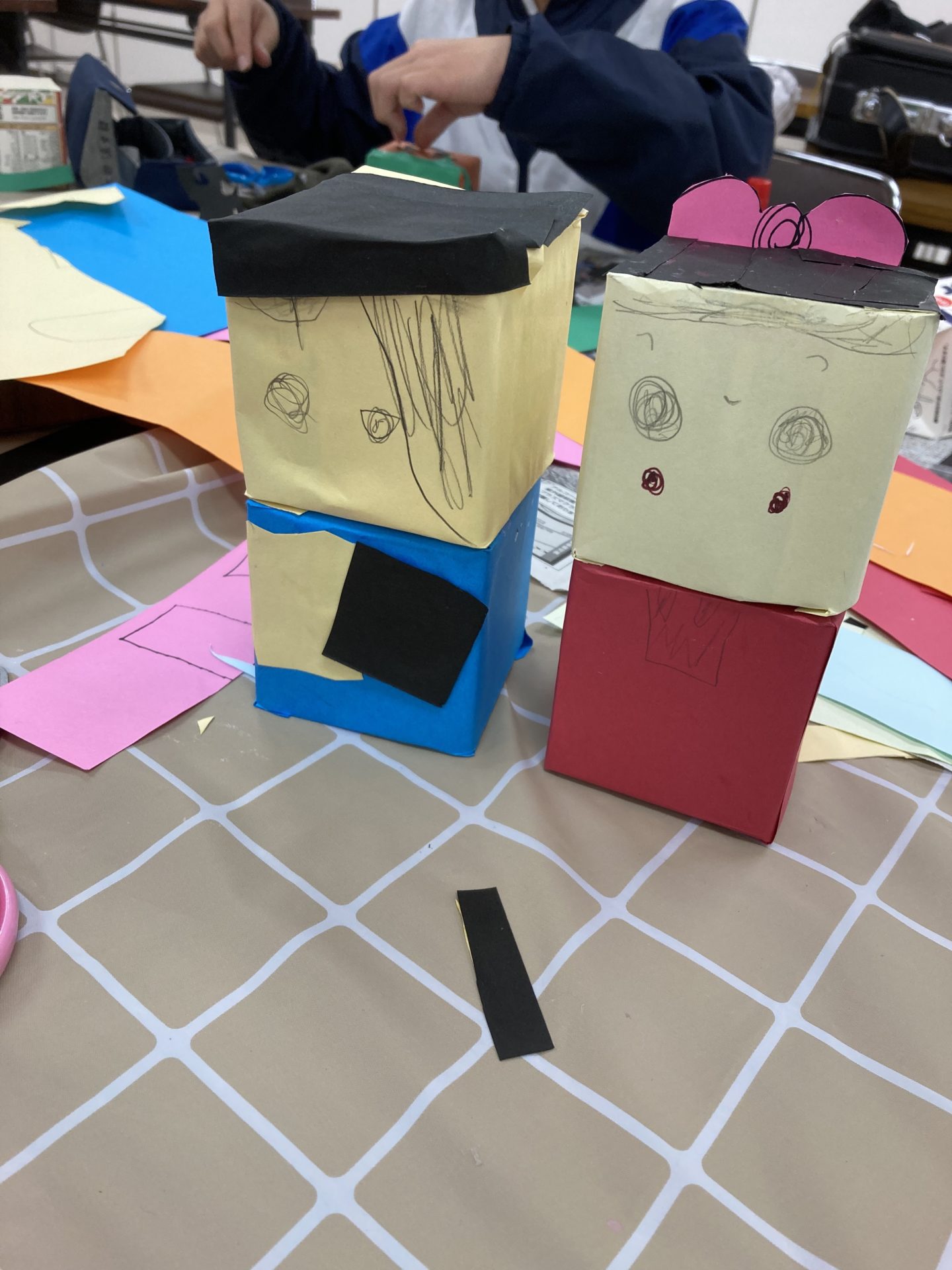 放課後の図工教室ーだれの顔-5